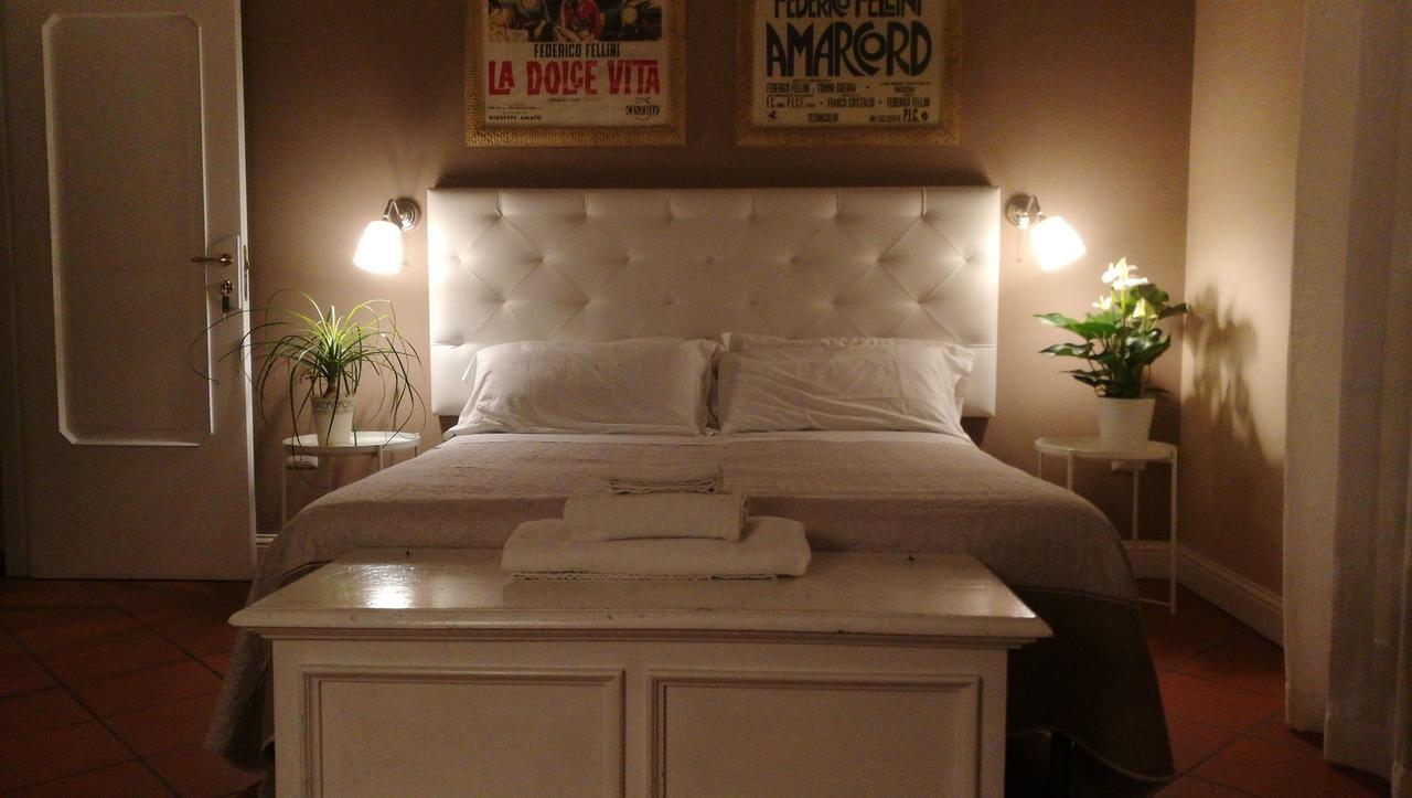 نابولي Bed Morelli 49 , Chiaia المظهر الخارجي الصورة